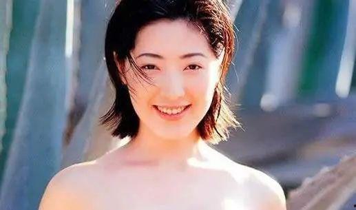 魔鬼天使杨思敏在线观看,魔鬼天使的性感诱惑，在线观看揭秘